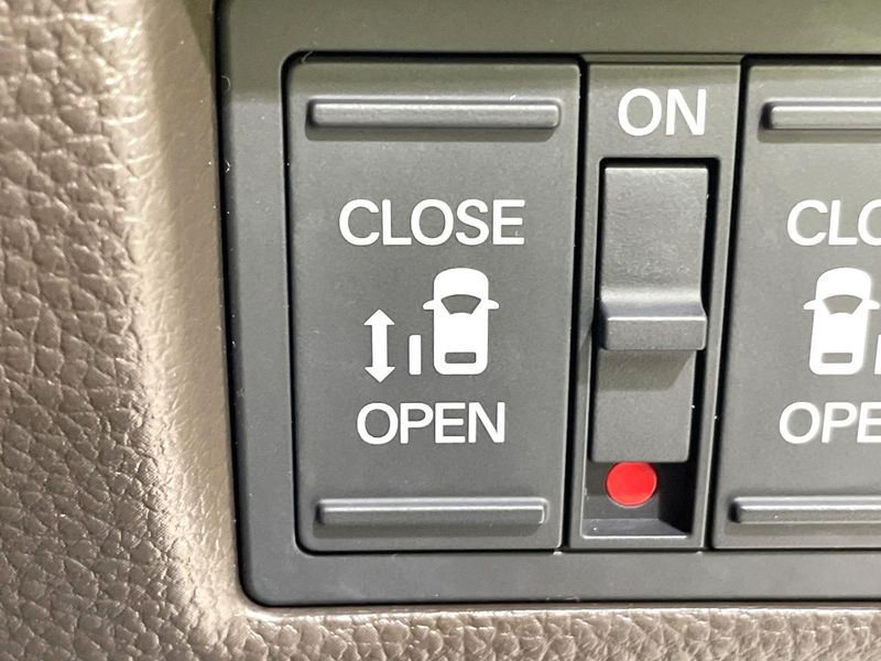 2021 Honda N-BOX 6BA-JF3 (UW-6a6c12374f2aa)[28]
