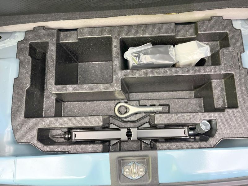 2019 Daihatsu Mira Tocot DBA-LA550S (UW-6a6c12b5513cf)[14]