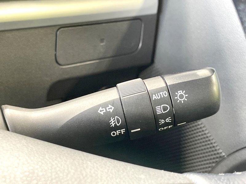 2014 Daihatsu Tanto DBA-LA600S (UW-6a6c12b6c9f4f)[16]