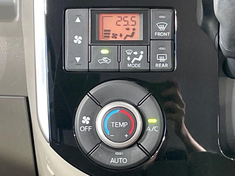 2018 Daihatsu Tanto DBA-LA600S (UW-6a6c12bf95617)[22]