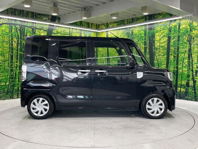 2015 Daihatsu Wake DBA-LA700S (UW-6a6c12d2b728a)[14]