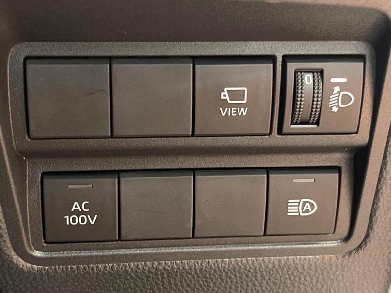 2023 Toyota Yaris Cross 6AA-MXPJ10 (UW-6a6c138a552ab)[21]