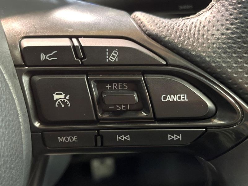 2023 Toyota Yaris Cross 6AA-MXPJ10 (UW-6a6c138a552ab)[27]