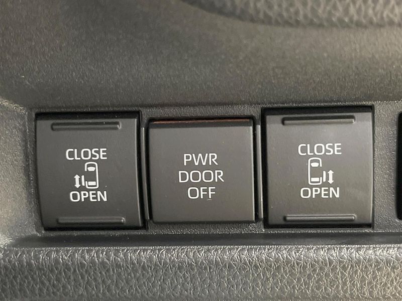 2024 Toyota Sienta 6AA-MXPL10G (UW-6a6c139be5fa2)[20]