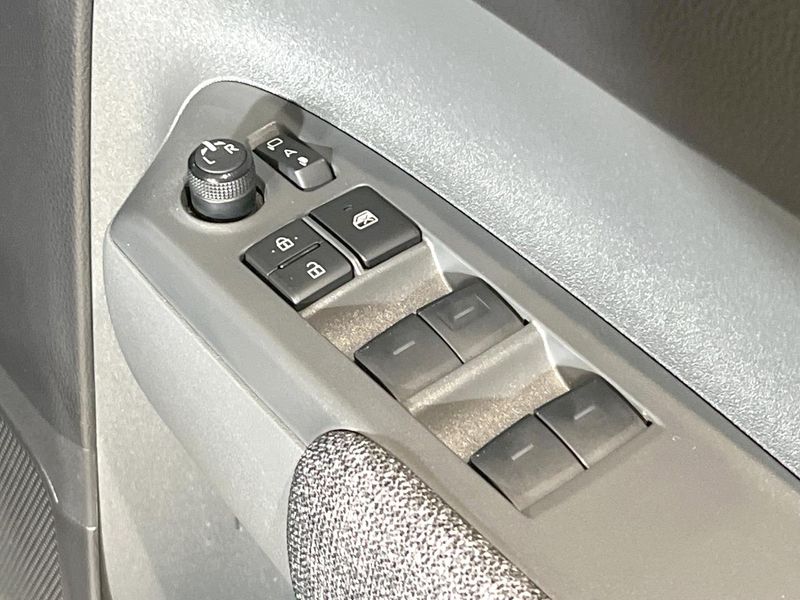2024 Toyota Sienta 6AA-MXPL10G (UW-6a6c139be5fa2)[17]