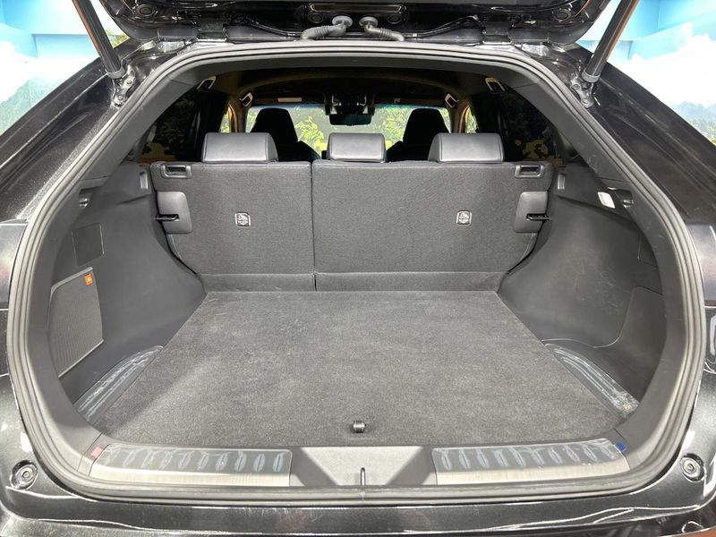 2023 Toyota Harrier 6BA-MXUA80 (UW-6a6c13a6697ea)[23]