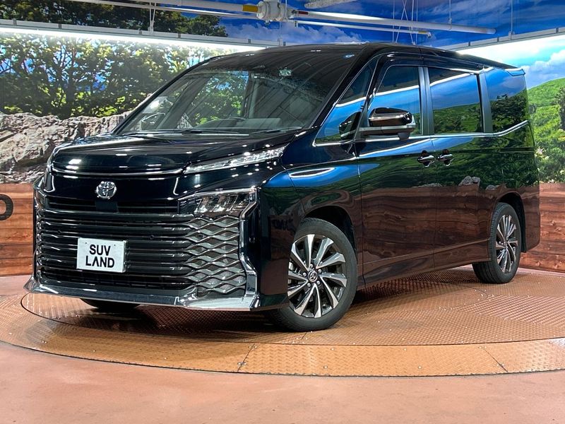 2022 Toyota Voxy 6BA-MZRA90W (UW-6a6c13b956332)[0]