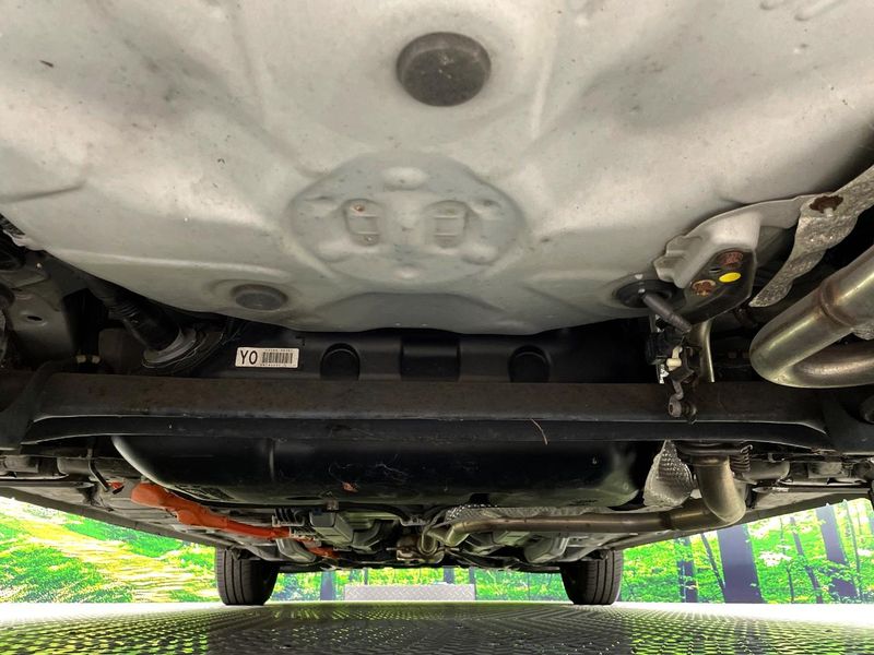 2015 Toyota Aqua DAA-NHP10 (UW-6a6c13d3558d4)[8]
