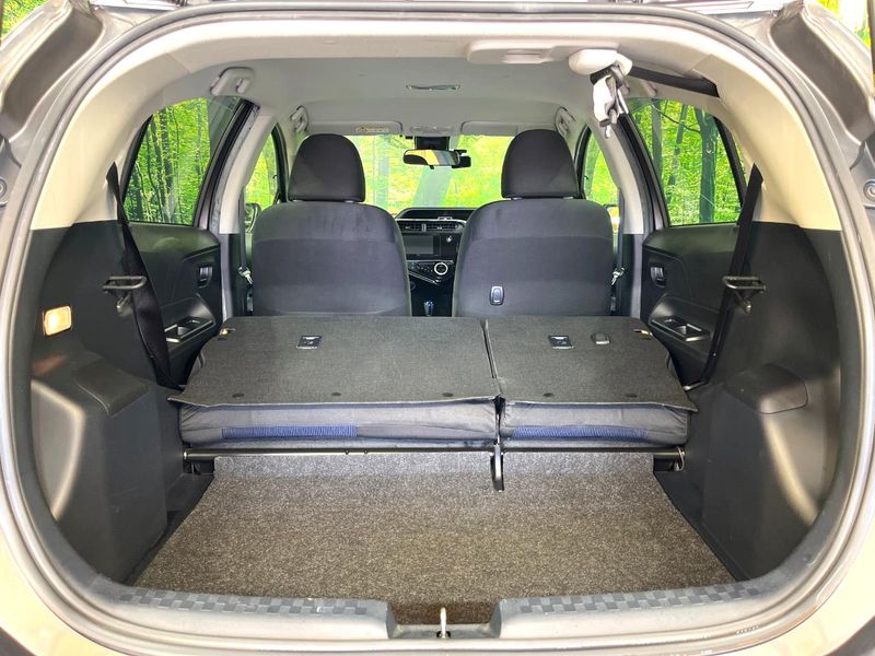 2018 Toyota Aqua DAA-NHP10 (UW-6a6c13d73abcb)[21]