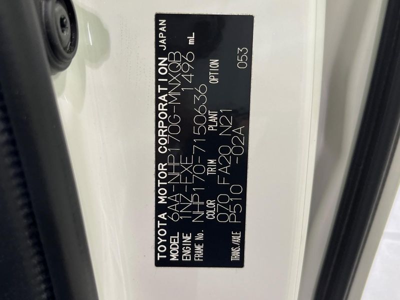 2018 Toyota Sienta 6AA-NHP170G (UW-6a6c13dc86499)[1]