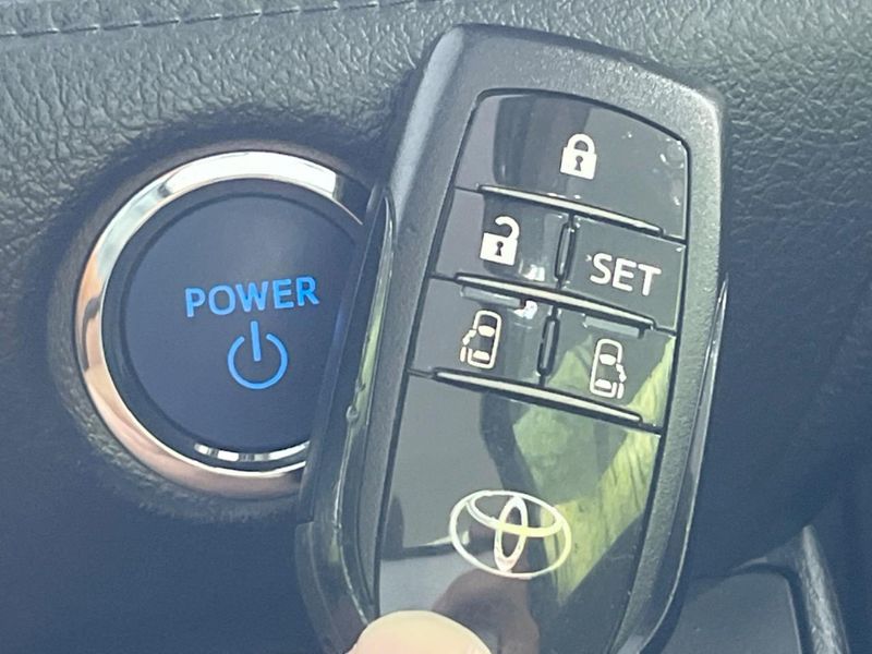 2021 Toyota Sienta 6AA-NHP170G (UW-6a6c13dddc4ea)[25]