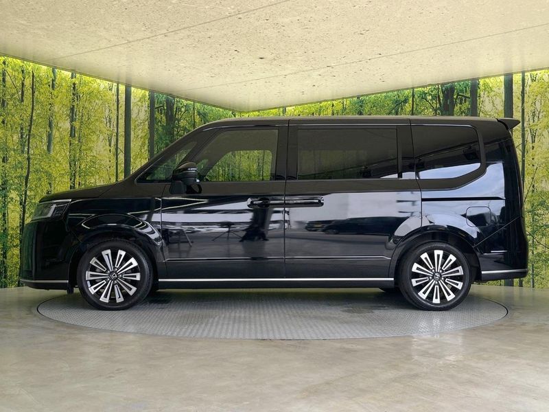 2023 Honda Step Wagon 6AA-RP8 (UW-6a6c1400b942e)[17]