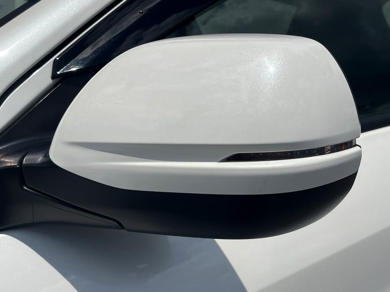 2015 Honda Vezel DAA-RU3 (UW-6a6c14048d494)[14]