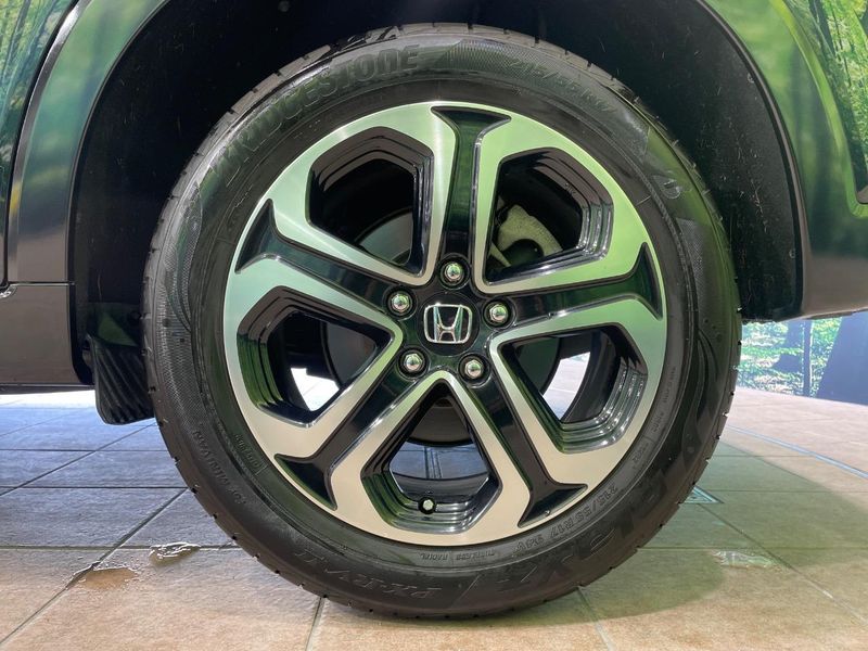 2019 Honda Vezel DAA-RU3 (UW-6a6c140890269)[15]