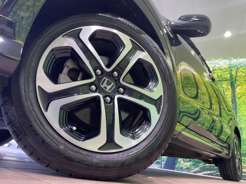 2019 Honda Vezel DAA-RU3 (UW-6a6c140890269)[19]