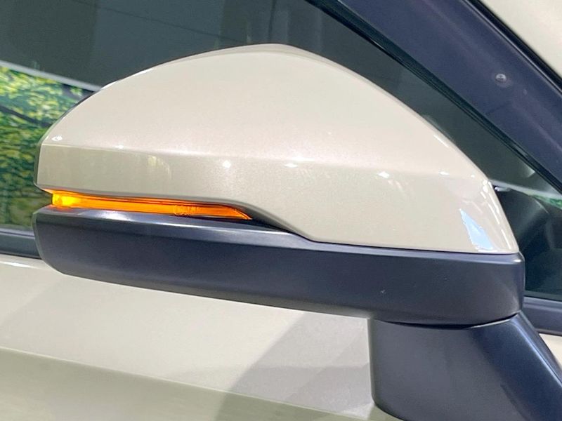 2021 Honda Vezel 6AA-RV5 (UW-6a6c140b578a9)[11]