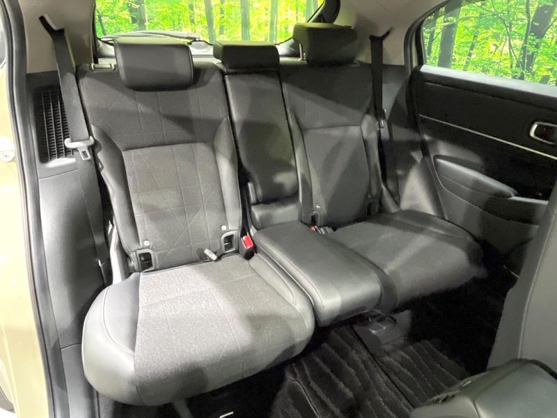 2021 Honda Vezel 6AA-RV5 (UW-6a6c140b578a9)[27]