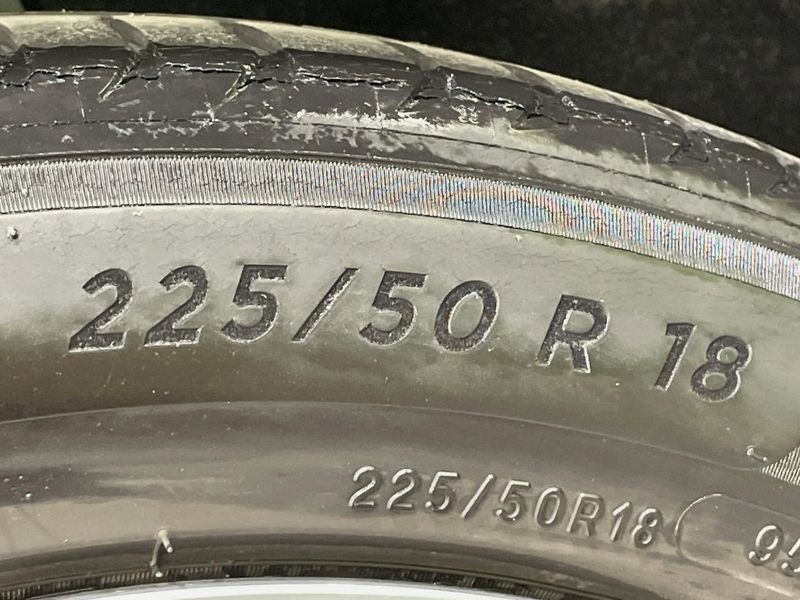 2022 Honda Vezel 6AA-RV5 (UW-6a6c140f660b5)[8]