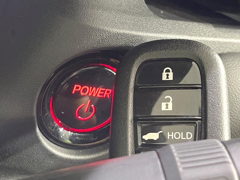 2024 Honda Vezel 6AA-RV5 (UW-6a6c141782da8)[29]