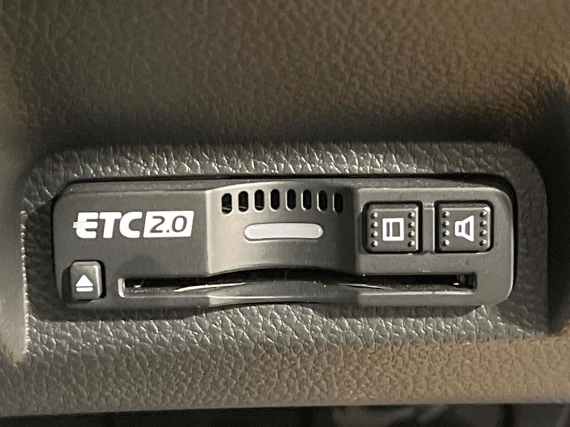 2024 Honda Vezel 6AA-RV5 (UW-6a6c141782da8)[10]
