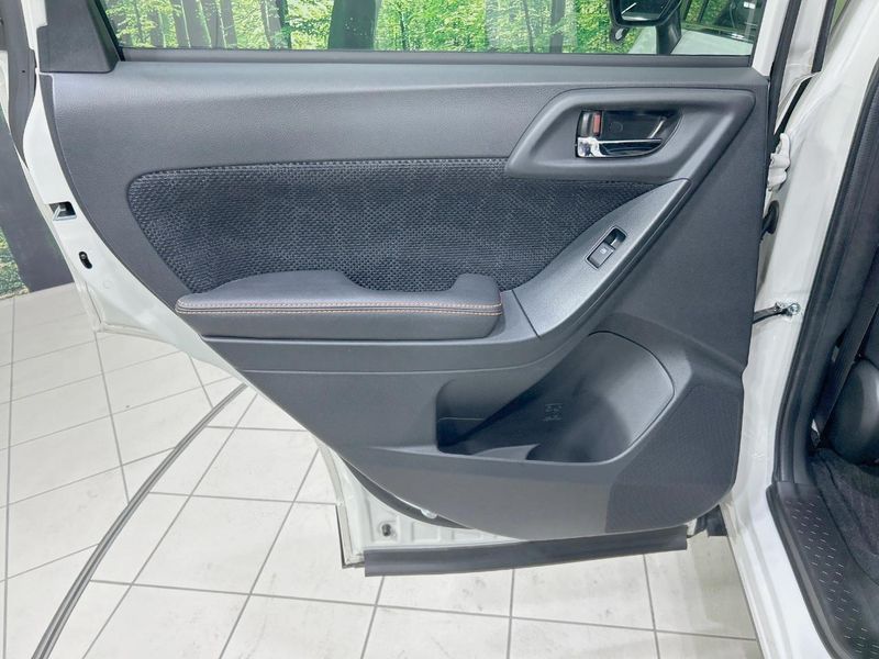 2017 Subaru Forester DBA-SJ5 (UW-6a6c143059615)[19]