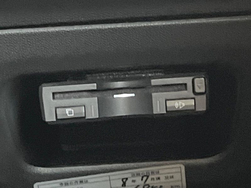 2018 Citroen C3 ABA-B6HN01 (UW-6a6c145912677)[25]