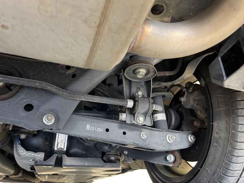 2022 Toyota GR86 3BA-ZN8 (UW-6a6c149258201)[11]