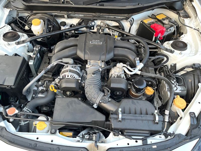2024 Toyota GR86 3BA-ZN8 (UW-6a6c14942eda0)[4]