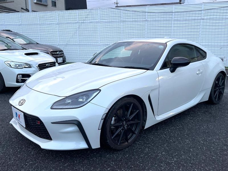 2024 Toyota GR86 3BA-ZN8 (UW-6a6c14942eda0)[22]