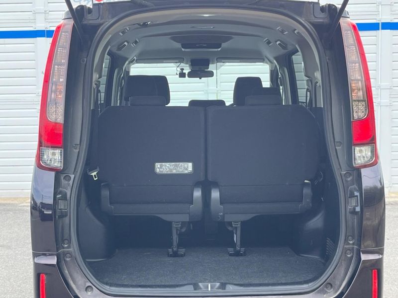 2016 Toyota Esquire DBA-ZRR80G (UW-6a6c149a26250)[27]