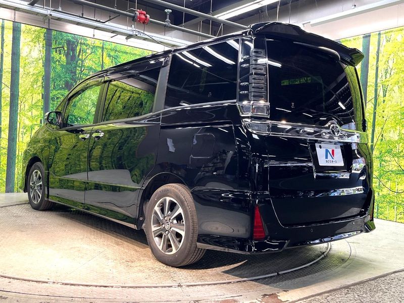 2020 Toyota Voxy 3BA-ZRR80W (UW-6a6c14a66c8b0)[9]