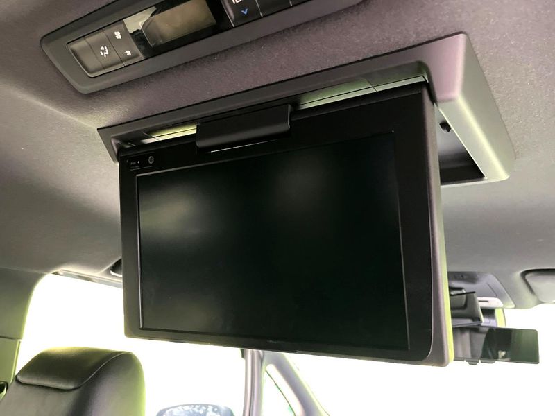2020 Toyota Voxy 3BA-ZRR80W (UW-6a6c14a66c8b0)[19]