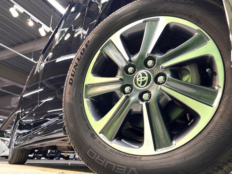 2020 Toyota Voxy 3BA-ZRR80W (UW-6a6c14a66c8b0)[25]