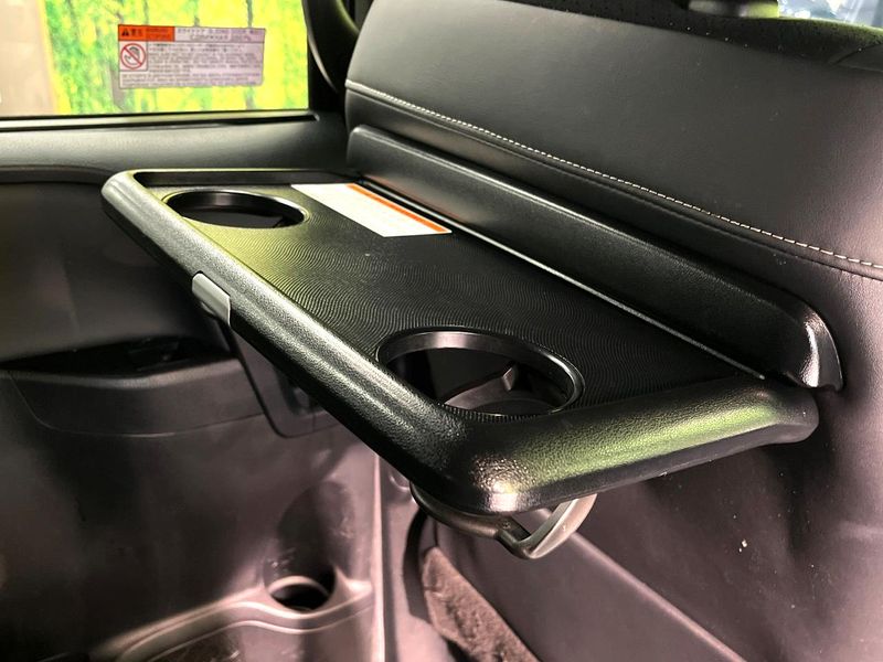 2020 Toyota Voxy 3BA-ZRR80W (UW-6a6c14a66c8b0)[21]