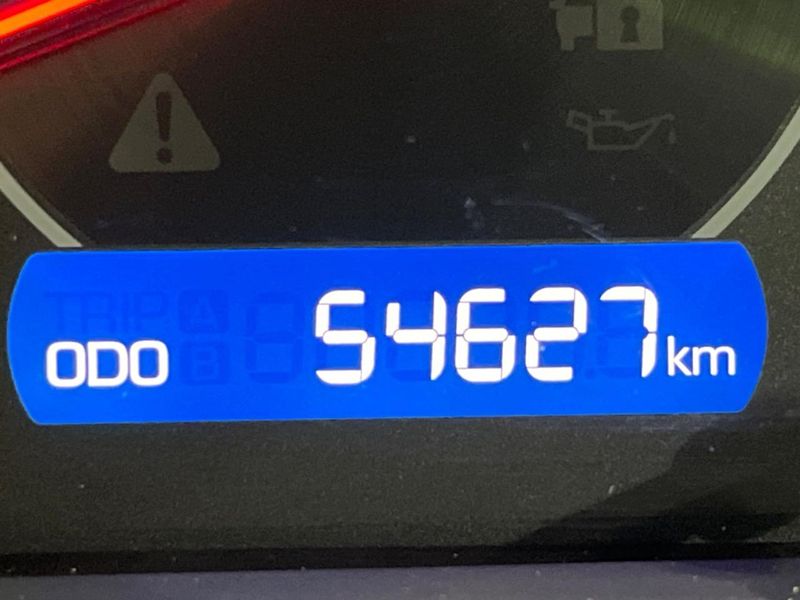 2020 Toyota Voxy DBA-ZRR85W (UW-6a6c14aab1819)[2]