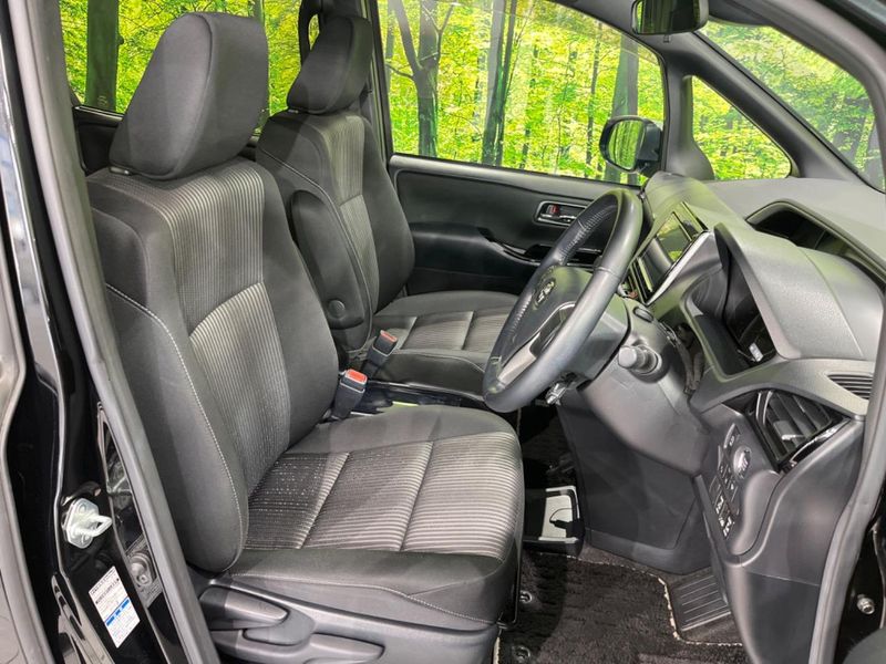 2020 Toyota Voxy DBA-ZRR85W (UW-6a6c14aab1819)[24]