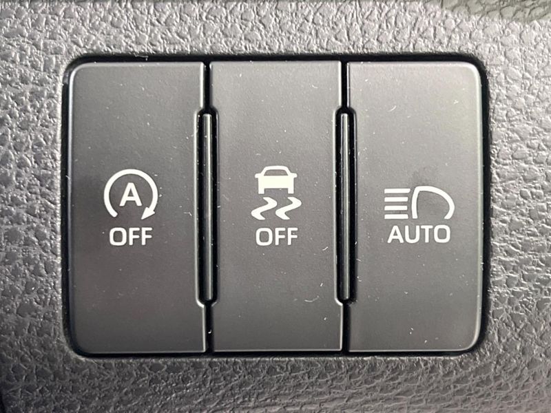 2017 Toyota Harrier DBA-ZSU60W (UW-6a6c14ae80753)[19]