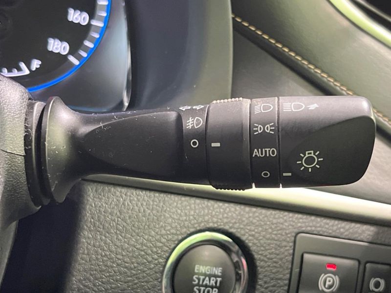 2017 Toyota Harrier DBA-ZSU60W (UW-6a6c14ae80753)[27]