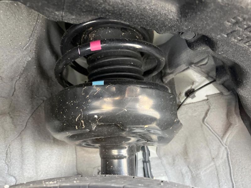 2025 Toyota Corolla Cross 6AA-ZVG13 (UW-6a6c14b48bc96)[13]