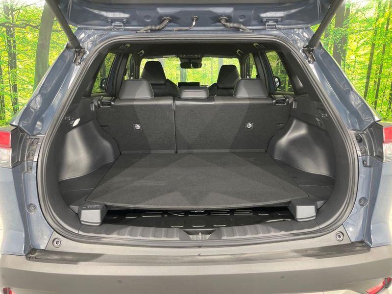 2024 Toyota Corolla Cross 6AA-ZVG16 (UW-6a6c14b845d18)[4]