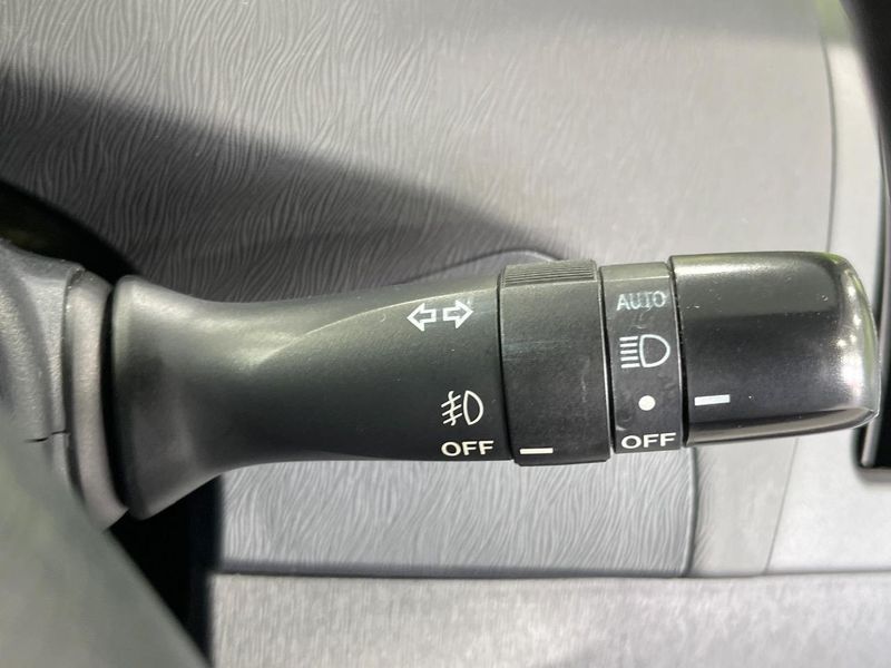 2012 Toyota Prius DAA-ZVW30 (UW-6a6c14be9a0ac)[15]