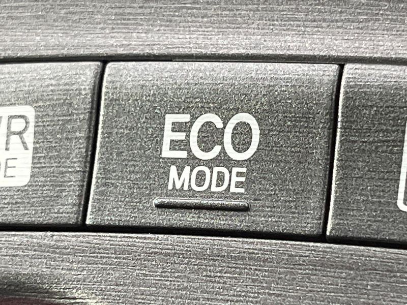 2012 Toyota Prius DAA-ZVW30 (UW-6a6c14be9a0ac)[24]