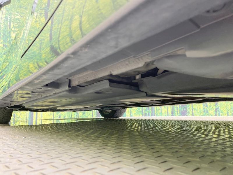 2016 Toyota Prius DAA-ZVW50 (UW-6a6c14c39774a)[19]