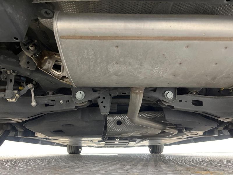 2018 Toyota Prius DAA-ZVW50 (UW-6a6c14c637fb5)[22]