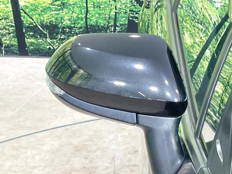 2022 Toyota Corolla Touring 6AA-ZWE211W (UW-6a6c14d61bd20)[10]