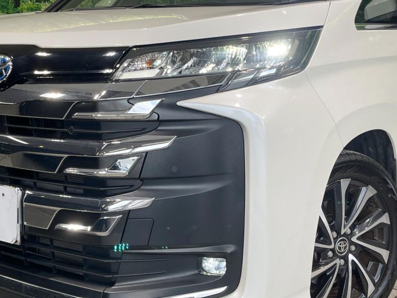 2023 Toyota Noah 6AA-ZWR90W (UW-6a6c14e6ad892)[12]