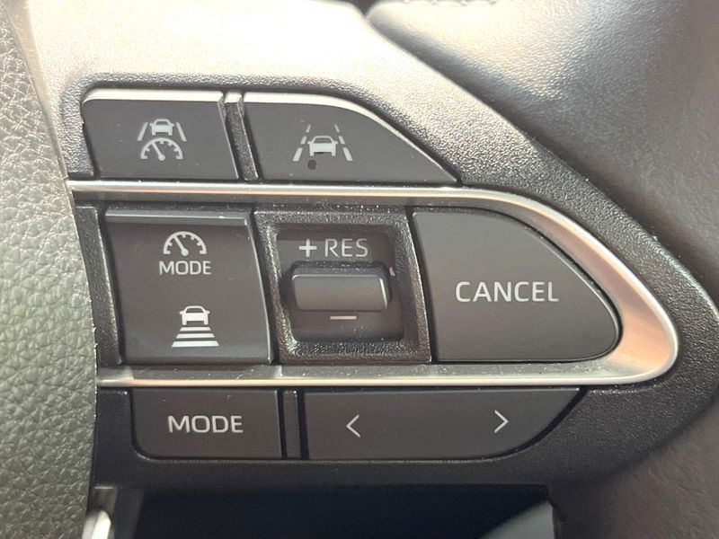 2025 Toyota Voxy 6AA-ZWR90W (UW-6a6c14ec07b71)[25]
