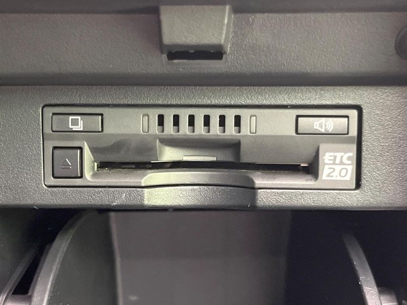 2018 Toyota Vellfire DBA-AGH30W (UW-6a6d623a5ecaa)[29]