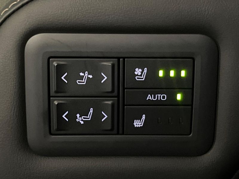 2025 Toyota Alphard 3BA-AGH40W (UW-6a6d62538b391)[24]