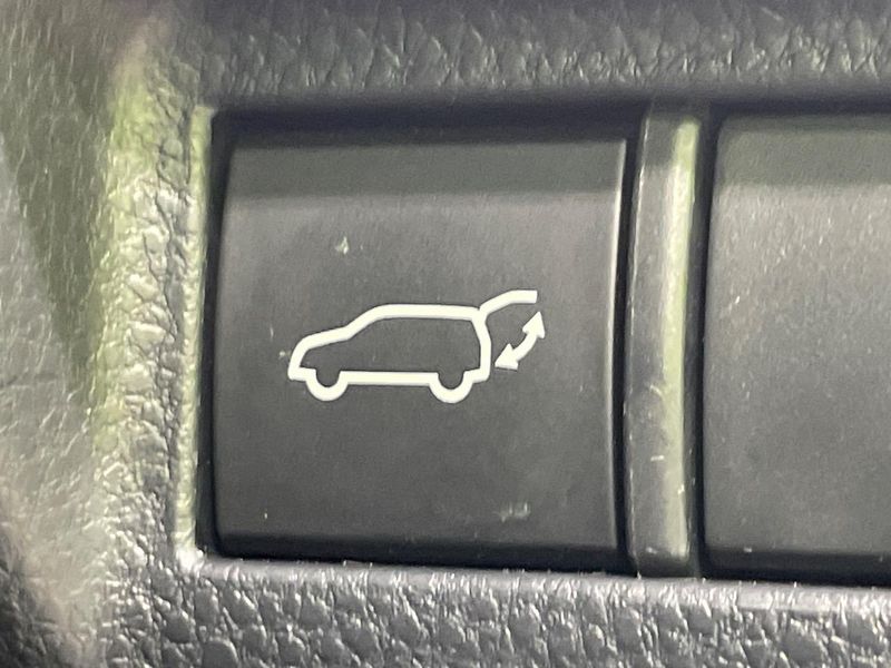 2024 Toyota Harrier Hybrid 6AA-AXUH80 (UW-6a6d6277ddd0c)[7]